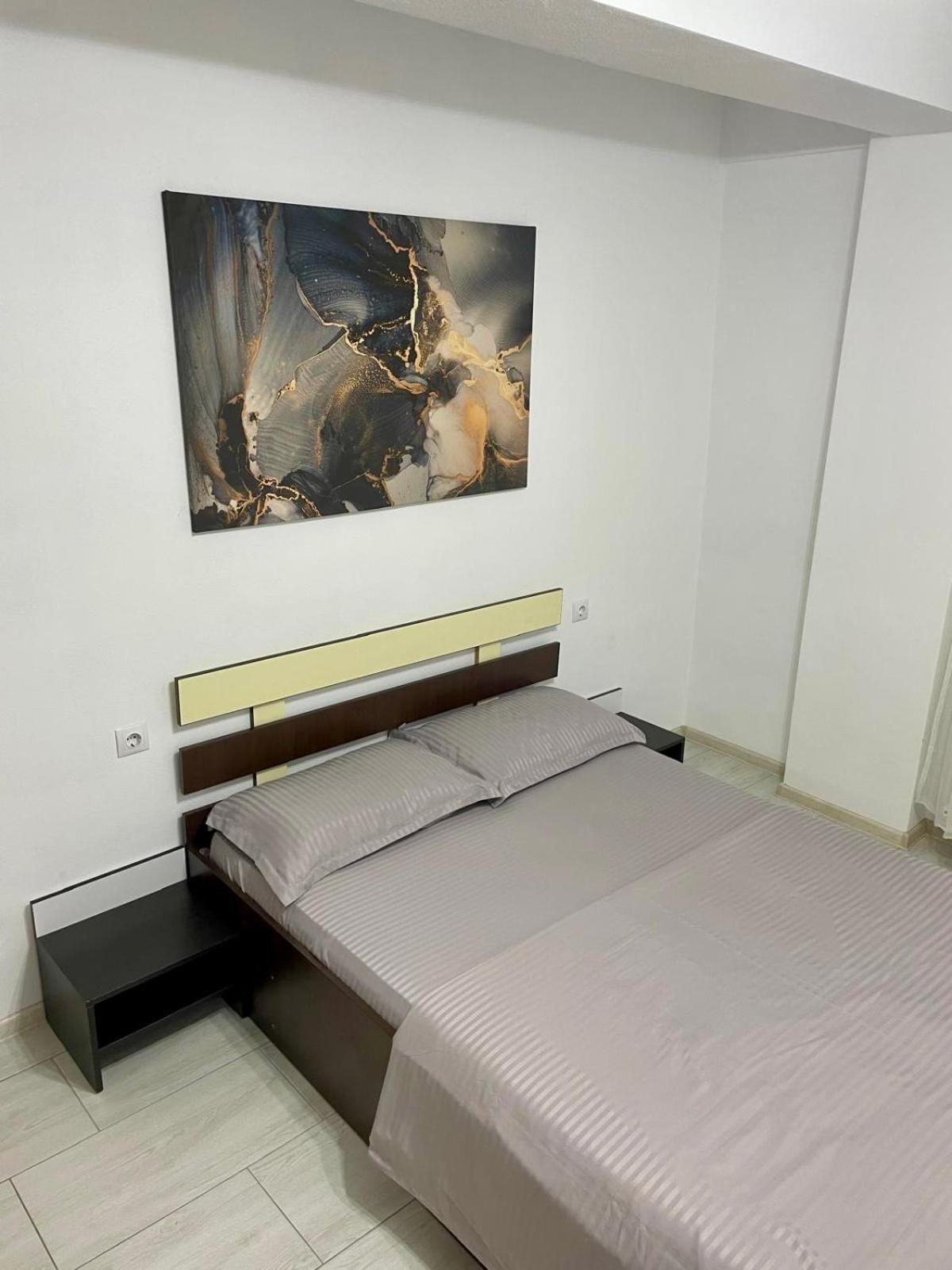 Apartament Luca Lejlighed Drobeta Turnu Severin Eksteriør billede
